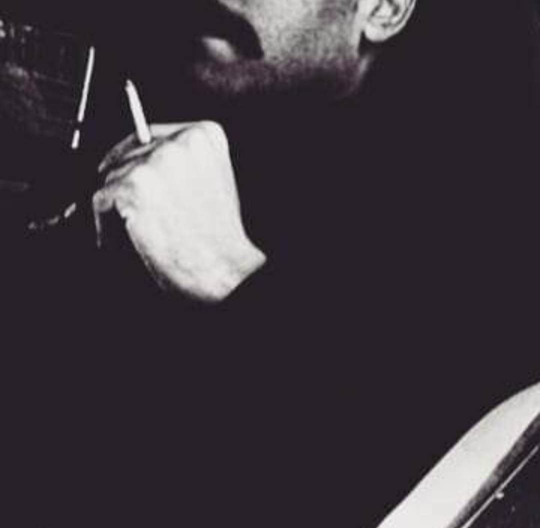 ������ %_7DIH2