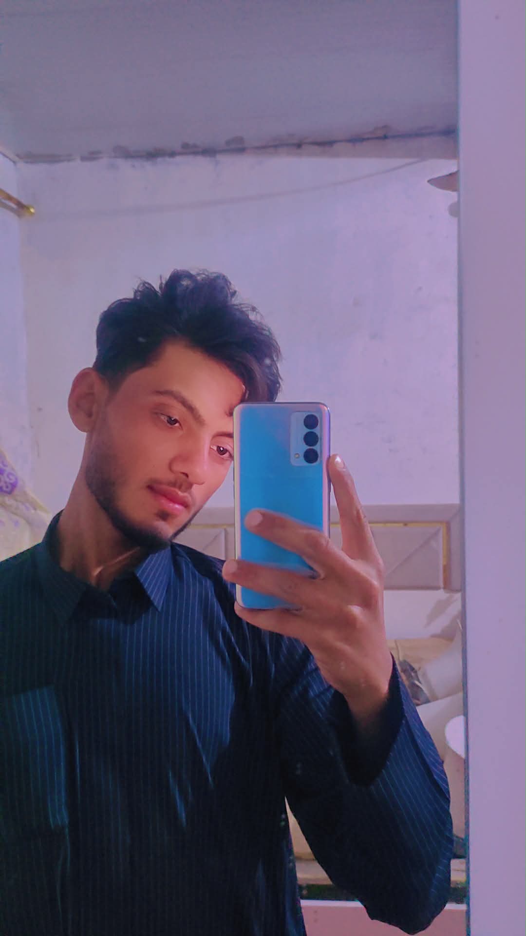 LEO_xeSzs